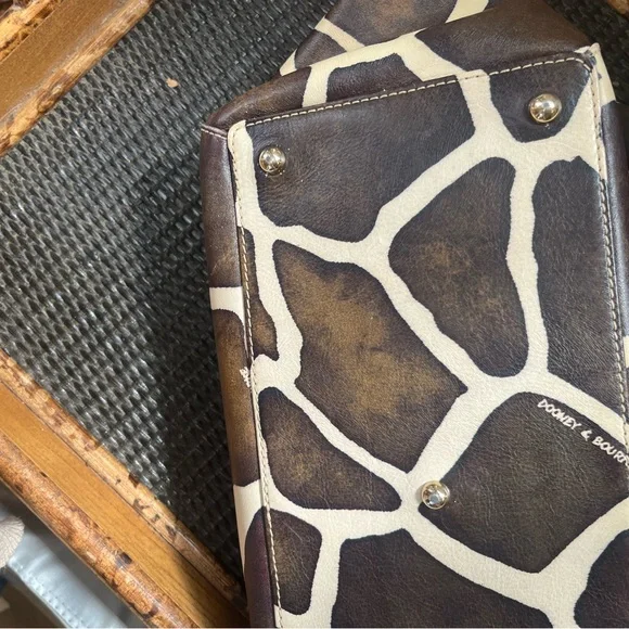 Giraffe Print tote - Picture 3 of 3